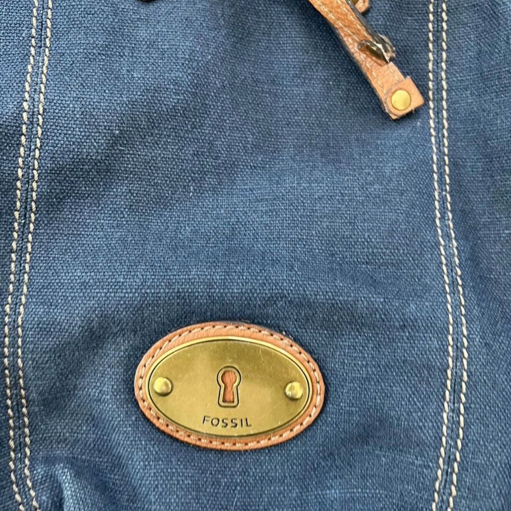 Fossil Drawstring Grayson Large Shoulder Tote Bag… - image 3